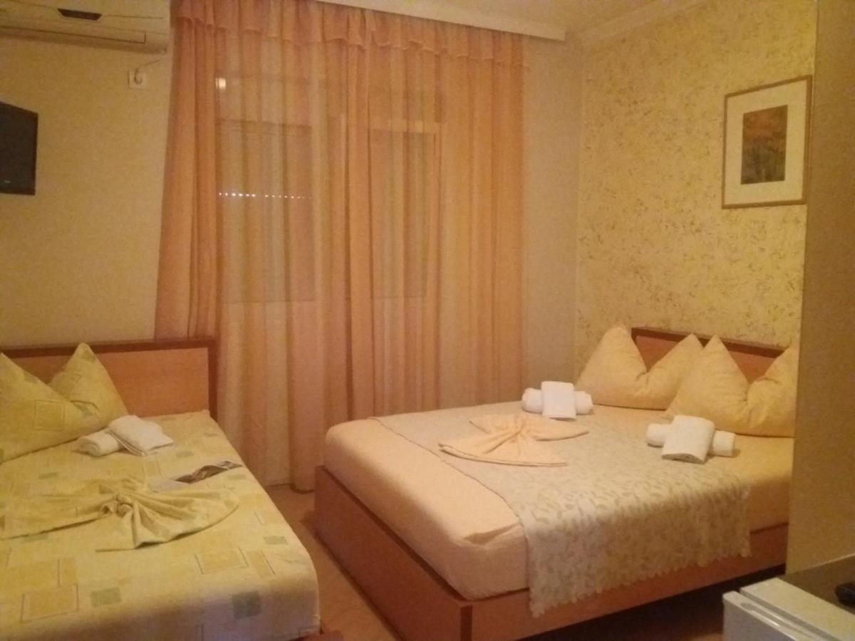 Apartmants Elisa Ulcinj Exterior photo